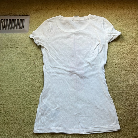 A&F Tee - Picture 2 of 2